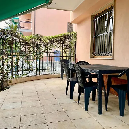Quadrilocale Free Parking Apartmán